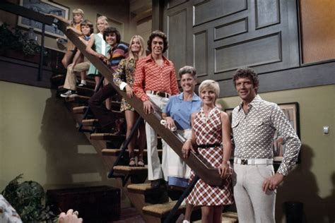 Ann B Davis Best Known As Alice On ‘the Brady Bunch Maid An Impression With Viewers New