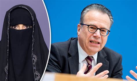 Burka Ban Put In Place By German Employment Agency Boss Alongside
