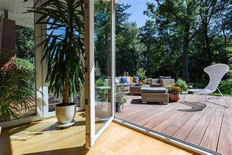 Landscaping Ideas To Integrate Your Outdoor And Indoor Spaces