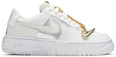 The nike air force 1 made it's world debut in 1982 and was the first basketball shoe to use nike air technology. Wmns Air Force 1 Pixel 'White Gold Chain' - Nike - DC1160 ...