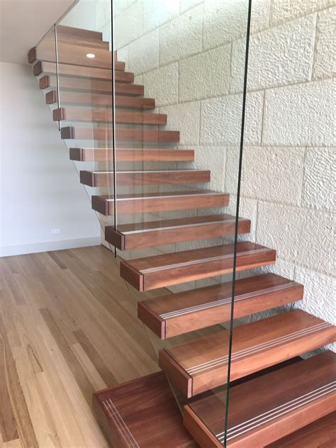 Pin By Zane Betterman On Full Glass Walls To Stair Treads Glass Wall