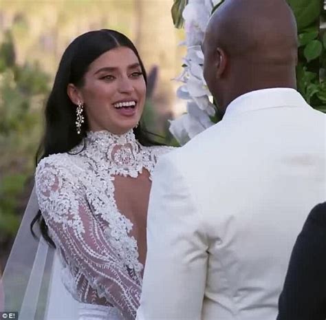 Nicole Williams Weds Larry English In Laguna Beach Daily Mail Online
