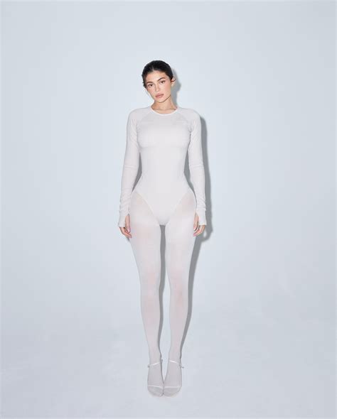 Kylie Jenner Reveals Thinner Than Ever Legs In Size Small Khy Bodysuit