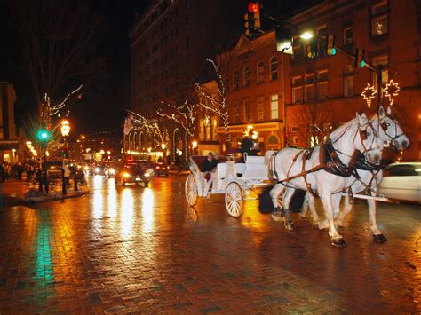 Magical Christmas Towns In The Northeast To Visit With Kids