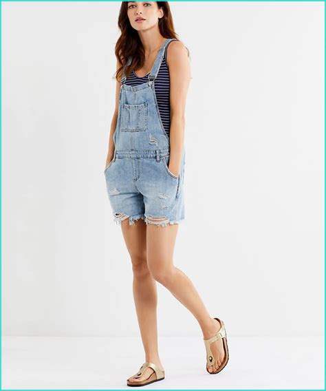 22 Maternity Overalls That Are Perfect For Summer 2022