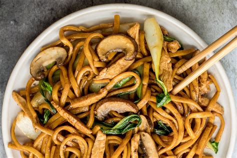 Shanghai Style Fried Noodles In 10 Minutes Ahead