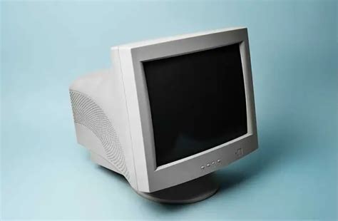 CRT Monitors Today Pros Cons Availability Tech Tactician