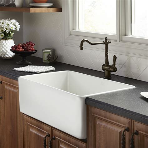 Kitchen Farm Sink Hillside 30 Inch Wide Apron Kitchen Sink From Dxv