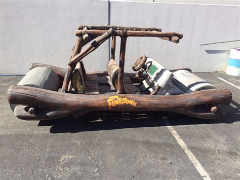 O Carro De Fred Flintstone Está à Venda No Ebay Motor Show
