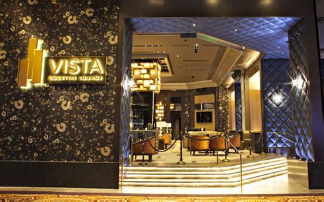Best Pictures Of Vista Cocktail Lounge In Las Vegas Urbandaddy