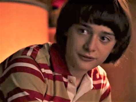 Stranger Things Noah Schnapp Lifts Lid On Will Byers Sexuality After Reading First Season 4