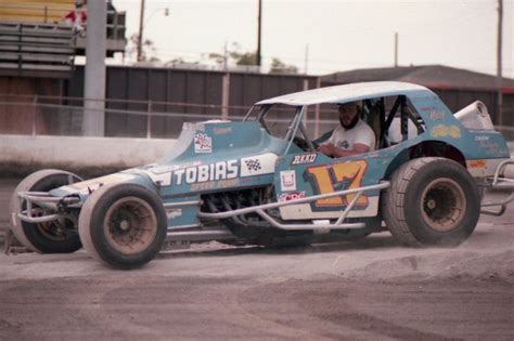 1980 Ronnie Tobias 17 Modified Hard Top At Super Dirt Week