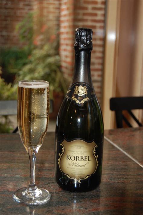 11 Best Sonoma And Napa Wineries For Sparkling Wine