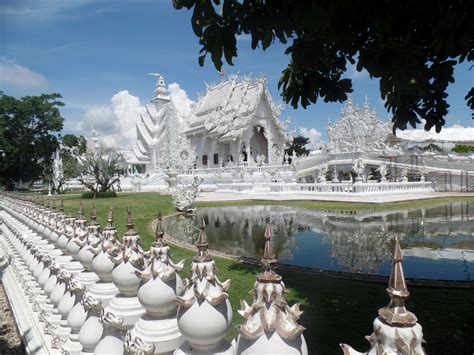 northern thailand 3x extraordinary temples go live go travel