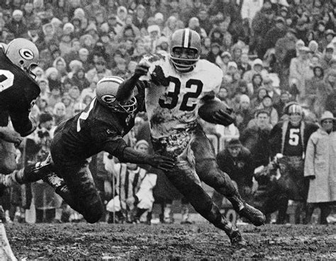 Where Jim Brown Ranks And Has Ranked In Nfl Statistical Categories