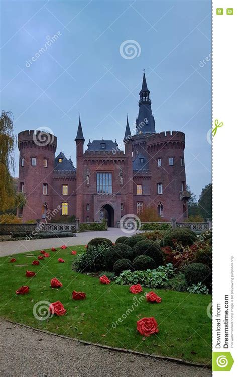 Moyland Castle In Germany Stock Photo Image Of Garden 81041504