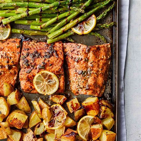 Rosemary Roasted Salmon With Asparagus And Potatoes Recipe Eatingwell