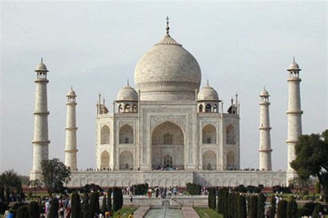 Its construction is attributed to shah jahan who also built the famous taj mahal in agra, and was also known by the name quila mubarak and remained the residence of the mughal imperial family for. All About The Famous Places: Famous Places in India