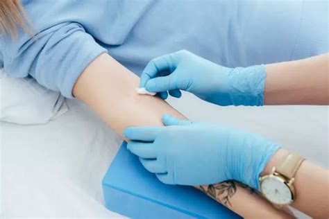 How To Become A Phlebotomist In 5 Simple Steps Its Cheap And Easy