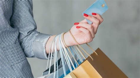 Shopping Addiction Causes Signs And Treatment Addiction Resource