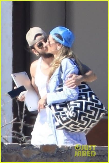 Photo Heidi Klum Tom Kaulitz Share Kisses In Cabo 01 Photo 4187883 Just Jared