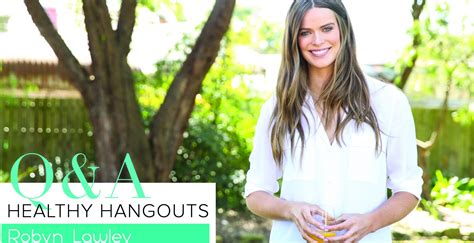 Healthy Hangouts 5 Minutes With Supermodel Robyn Lawley The Fit Foodie