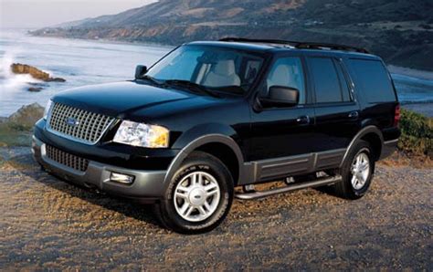 2005 Ford Expedition Vins Configurations Msrp And Specs Autodetective