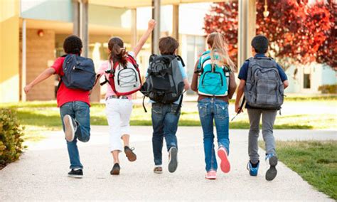 How To Make Friends At School Back To School Advice Frienship
