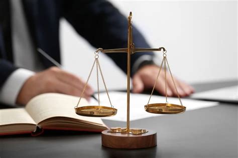 phân biệt các loại vi phạm pháp luật so sánh các loại trách nhiệm pháp lý
