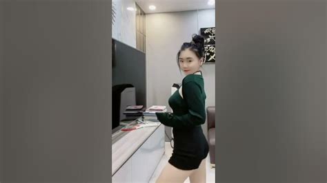 sexy asian girl twerking 52 short shorts sexy youtube