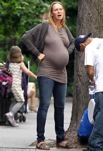Heavily Pregnant Uma Thurman Keeps Growing Belly Under