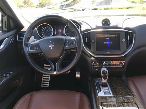 See the list of 2020 maserati ghibli interior features that comes standard for the available trims / styles. 2014 Maserati Ghibli - Interior Pictures - CarGurus