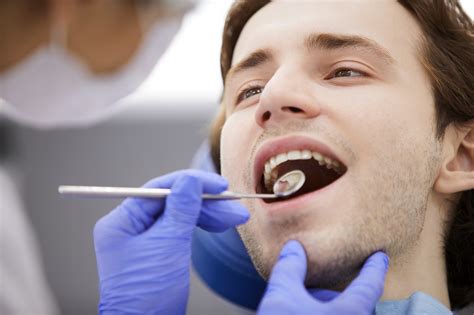 Limpieza Dental ¿por Qué Es Tan Importante Clínica Dental En Valencia