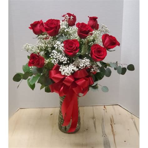 Classic Dozen Red Roses Westbury Florist Flowers By Micki Local