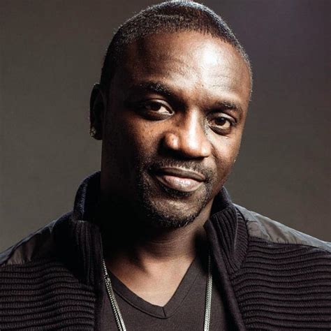 How Tall Is Akon Height Of Akon Celeb Heights