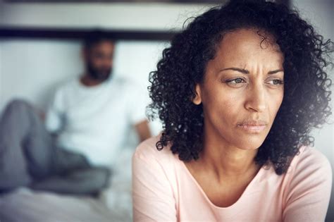 8 signs of an emotional affair — how to spot an emotional affair