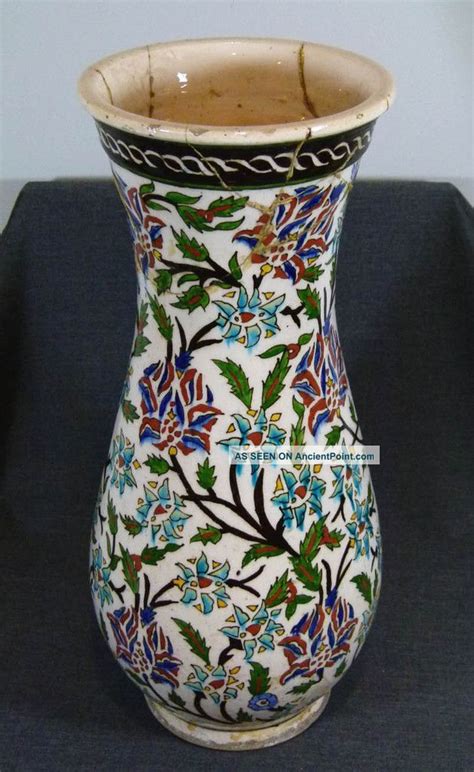 18c Islamic Ottoman Turkey Iznik Kutahya Ceramic Pottery 17 Vase