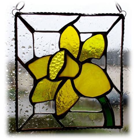 Daffodil Stained Glass Framed Suncatcher Spring Flower Stained Glass