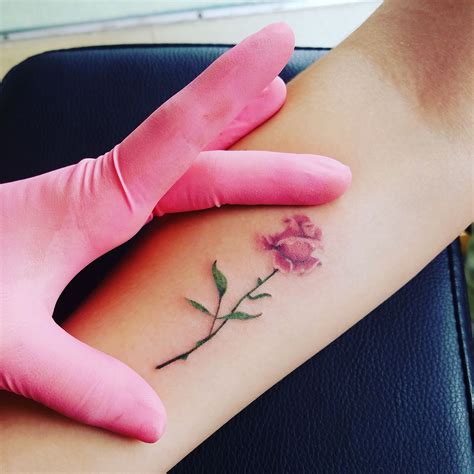 Super Cute Micro Rose Tattoo By Sam Pink Flower Tattoos Flower Tattoo