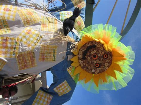 Schools Scarecrows Are Packed With Brain Power Carlsbad Ca Patch