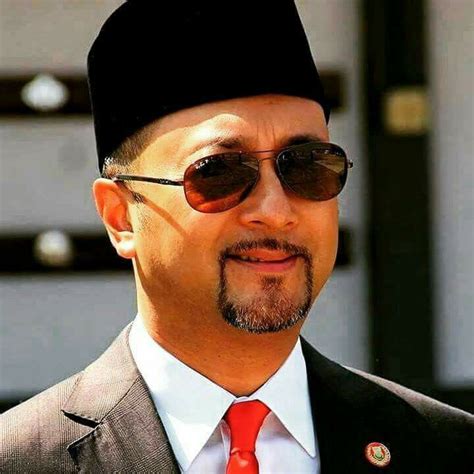 Saya @ismisyfkah menyahut cabaran karya rm50. Menyahut Cabaran Debat - Mukhriz - MMFC News Portal