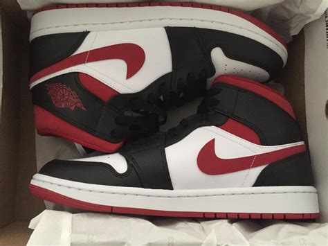 quick look at the air jordan 1 mid gym red black 554724 122 and buy it now