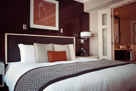 How To Design Your Bedroom Like A Hotel Room My Decorative