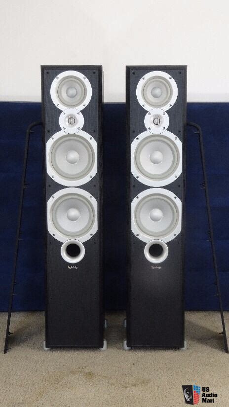 Infinity Primus P363 3 Way Floor Standing Loudspeakers Pair Photo