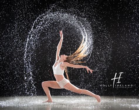 Photographing Dancers In The Rain Dance Picture Poses Dance Photography Poses Dance Pictures