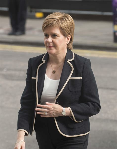 nicola sturgeon breaks silence on alex salmond sex pest claims saying relationship with