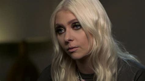 The Pretty Reckless Singer Taylor Momsen On Battle With Depression Gma
