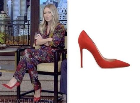 Live With Kelly And Mark December 2023 Kelly Ripas Red Pumps Heels