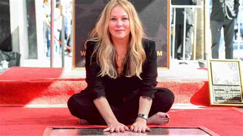 Why Did Christina Applegate Walk Barefoot At Walk Of Fame Ceremony