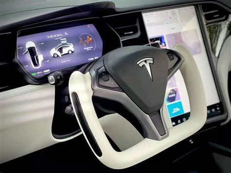 Custom Dry Carbon Fiber Yoke Steering Wheel For Tesla Model S And Model X